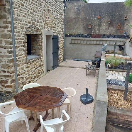 Studio Idealement Situe Au Calme Lorient Exterior foto