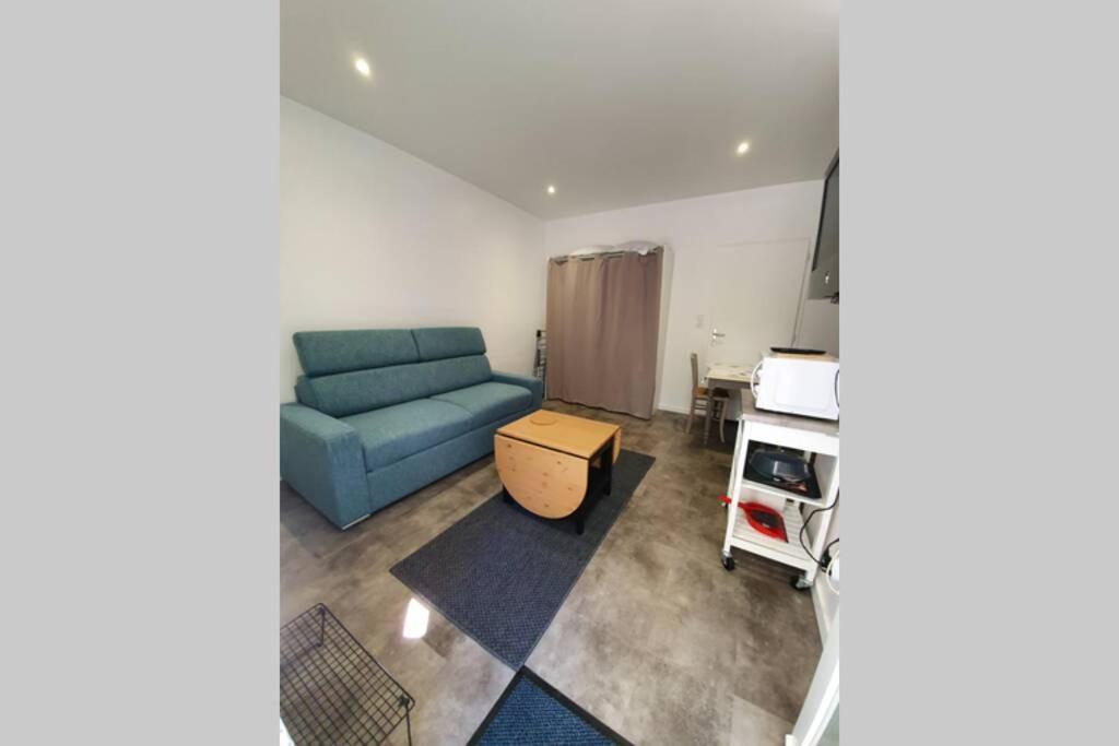 Studio Idealement Situe Au Calme Lorient Exterior foto